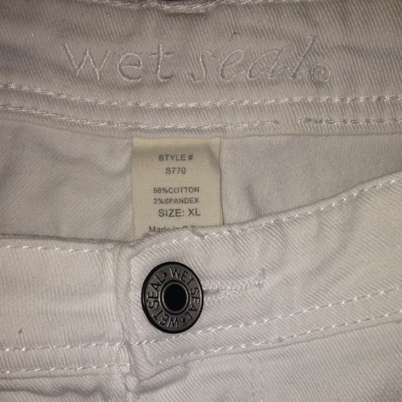 White skinny jeans - Picture 2 of 3