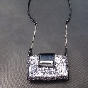 Nine West Sequin Iphone wallet
