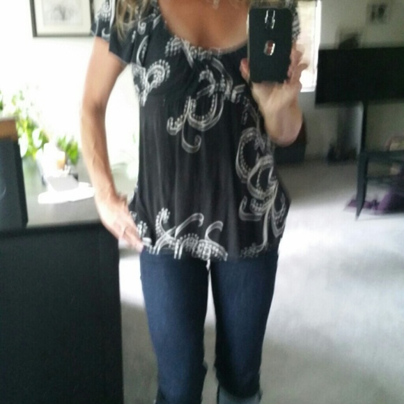 Tunic - Picture 2 of 3