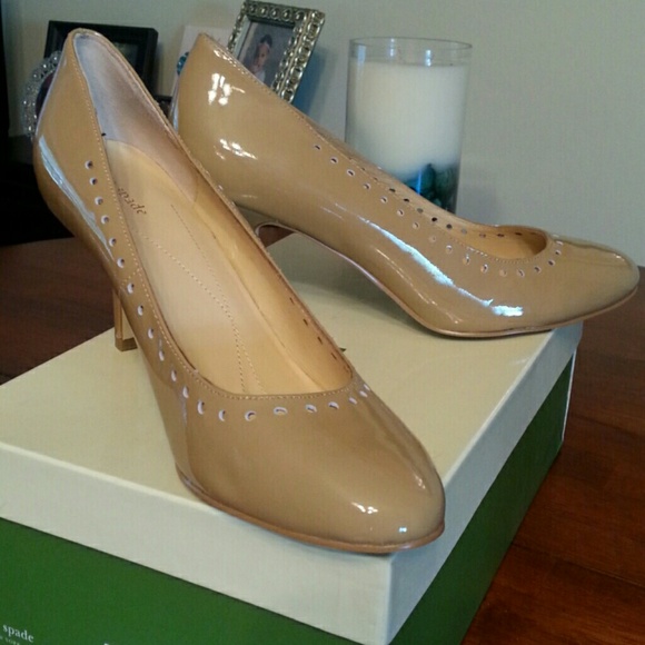 Christa camel patent pumps- reduced!!