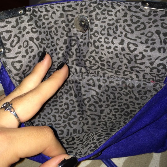 Blue Purse - Picture 2 of 3