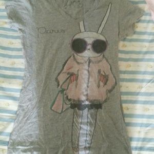 T-SHIRT