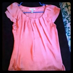 Silk ruffle sleeve top.