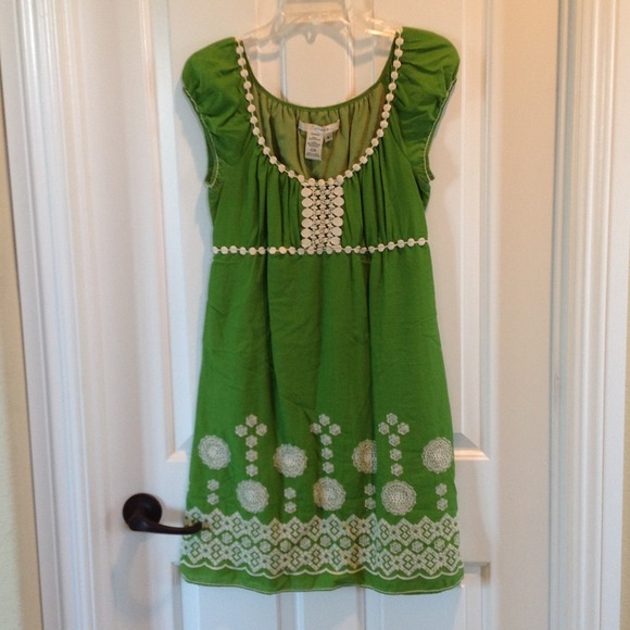 Green cotton sundress with white embroidery