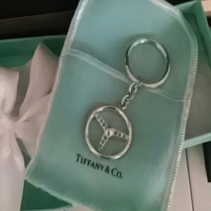 Tiffany steering wheel keychain