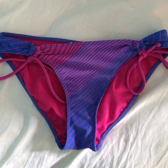 Swim suit