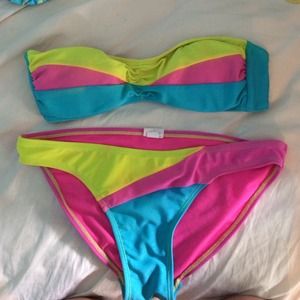Swim suit