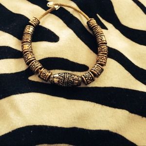 Hand made bead bracelet