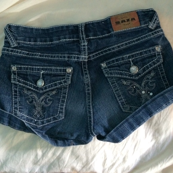 Shorts - Picture 2 of 2