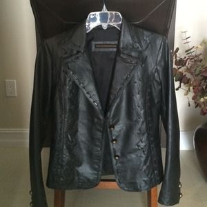 Authentic leather blazer 💕💕