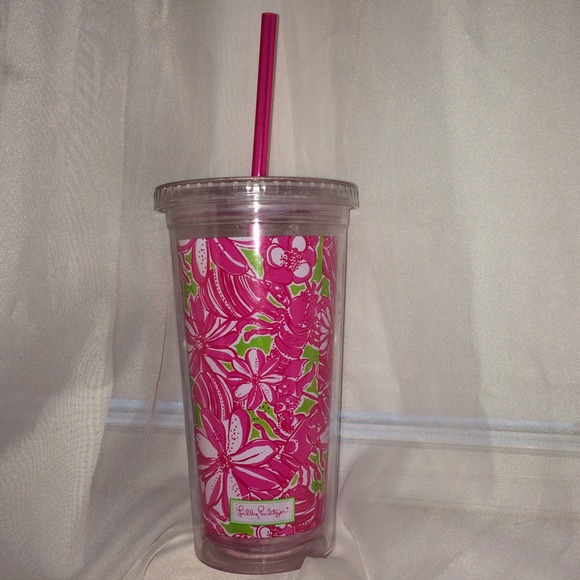 Lilly tumbler