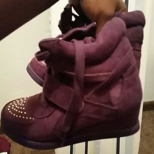 Purple tennis shoes hills