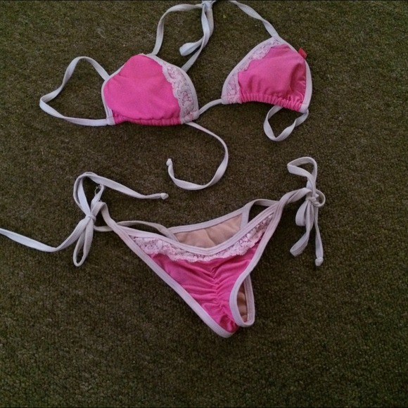 Chynna dolls micro bikini - Picture 2 of 4