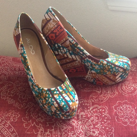 ALDO multicolored wedges! Size 37, or 7 in US.