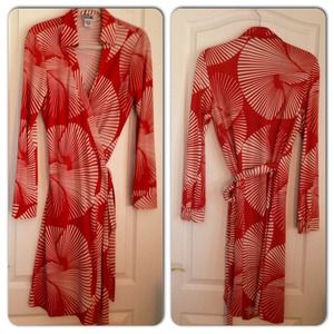 Vintage DVF Wrap dress Poppy/ Redish