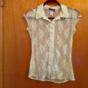 Vintage style sheer lace short sleeve