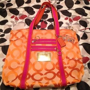 Large coach poppy tote