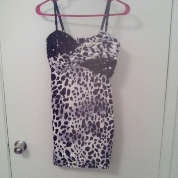 Printed dress