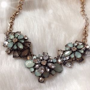 Green Flower Necklace
