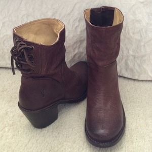 ❗️SALE❗️FRYE Short Boots
