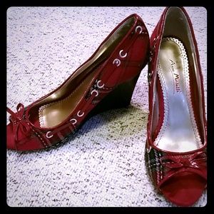 Charming Red Plaid Wedges