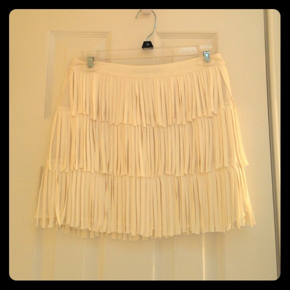 Fringe mini skirt