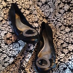Bcbg girls flats with large buckle