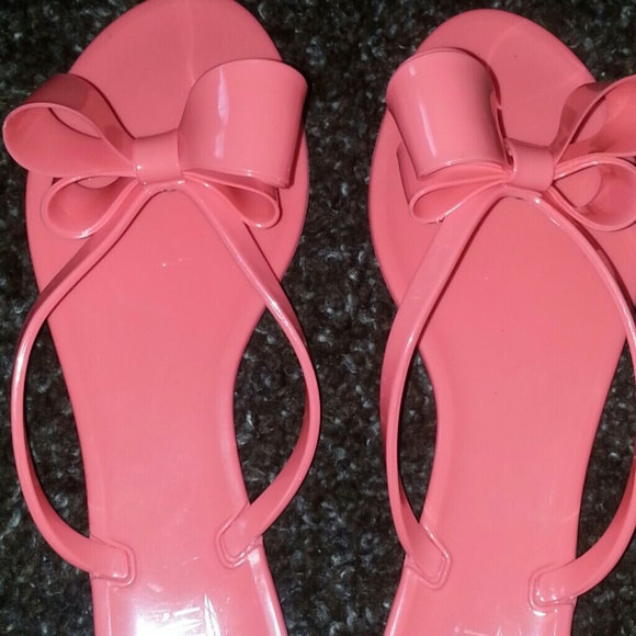 Bow Tie Jelly Flip Flops