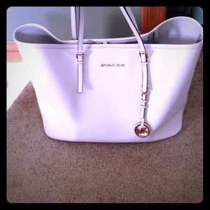 Michael Kors Jetset bag