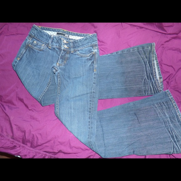 Women's vans jeans sz 0 very nice flared ultra low