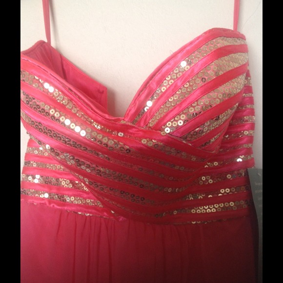 REIGN ON SEQUIN STRIPED HIGH-LOW DRESS - Picture 3 of 4