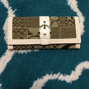 COACH wallet 👛