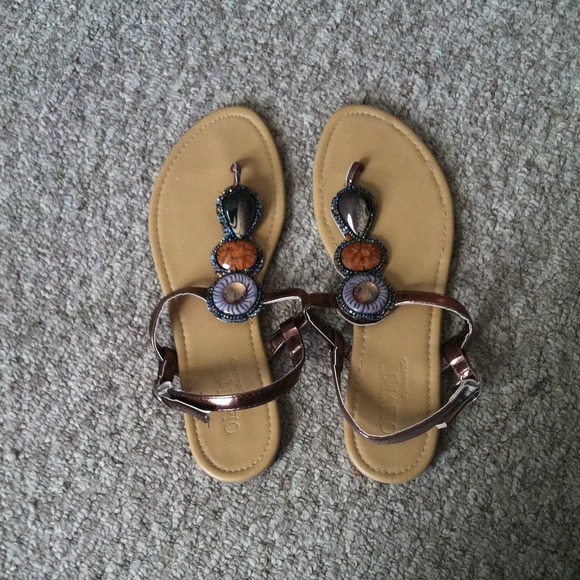 Beautiful sandals!