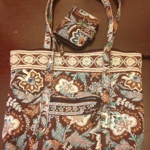 **SOLD**Vera Bradley Matching Purse and Wallet