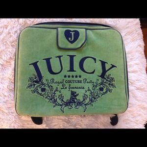 Juicy Couture laptop case