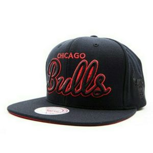 Mitchell & Ness Adult Chicago Bulls Snapback