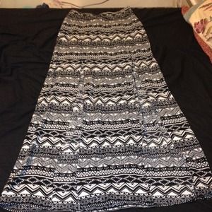 Aztec Maxi Skirt high waisted