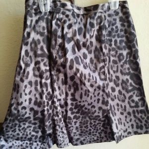 Flare leopard skirt