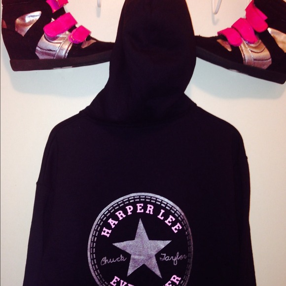 📓📓 Chuck Taylor hoodie 📕📘