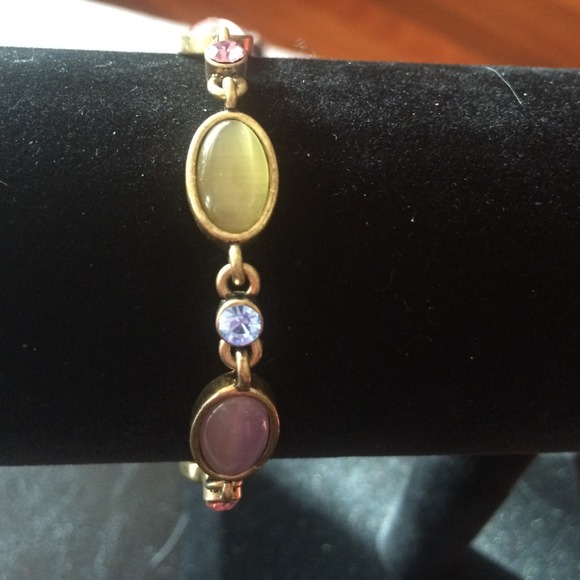 NEW!!🌻🌻Cut Crystal Bracelet🌻🌻