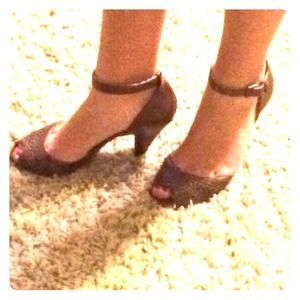 Aldo brown high heels!