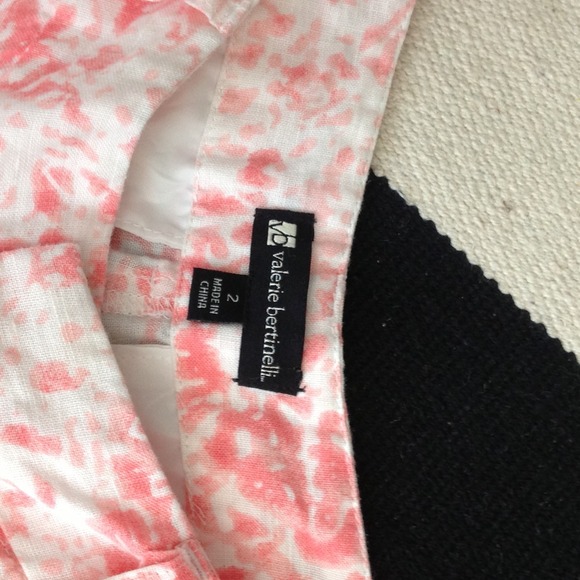 Patterned linen shorts😍 - Picture 2 of 4