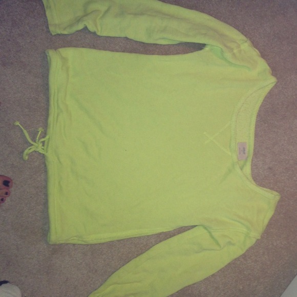 Bright neon green sweater from Aerie, size medium