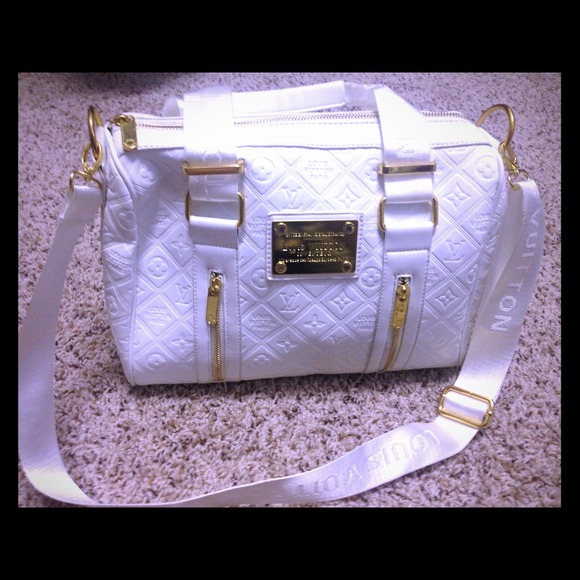 Reposh item! Inspired but very nice!