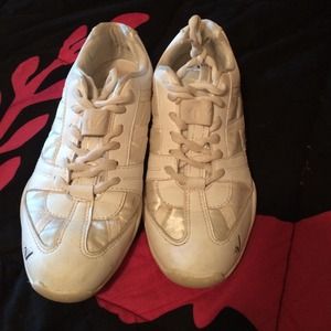 📣🎀Varsity cheer shoes