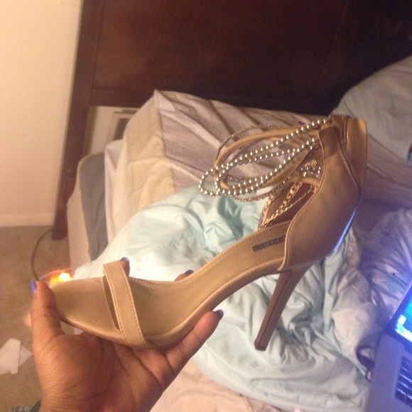 Forever 21 - Picture 2 of 2