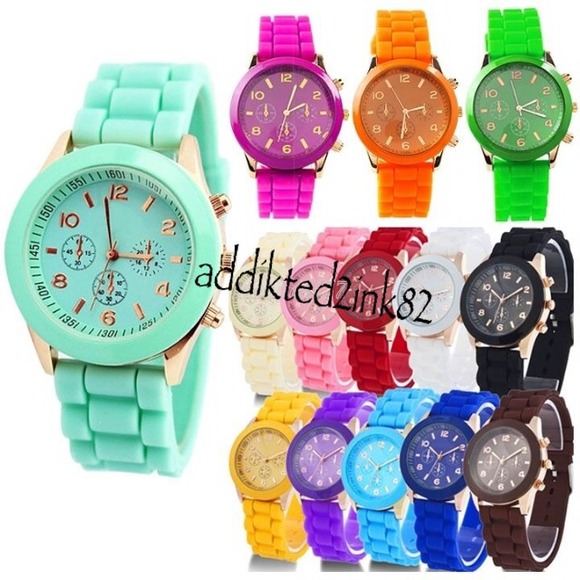 🔜PRE-ORDER!!! Cute watches!!!
