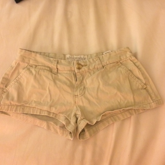 khaki shorts from Aeropostale