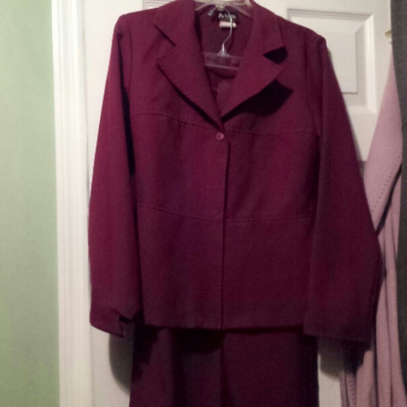 Sold - Picture 2 of 3