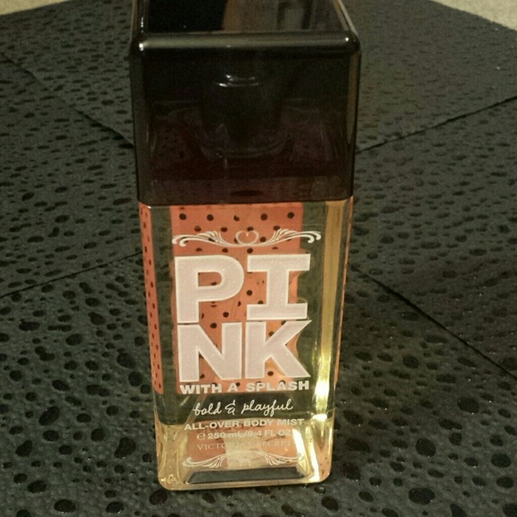 Pink body spray